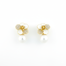 Gold Plated Flower Crystal Pearl Stud