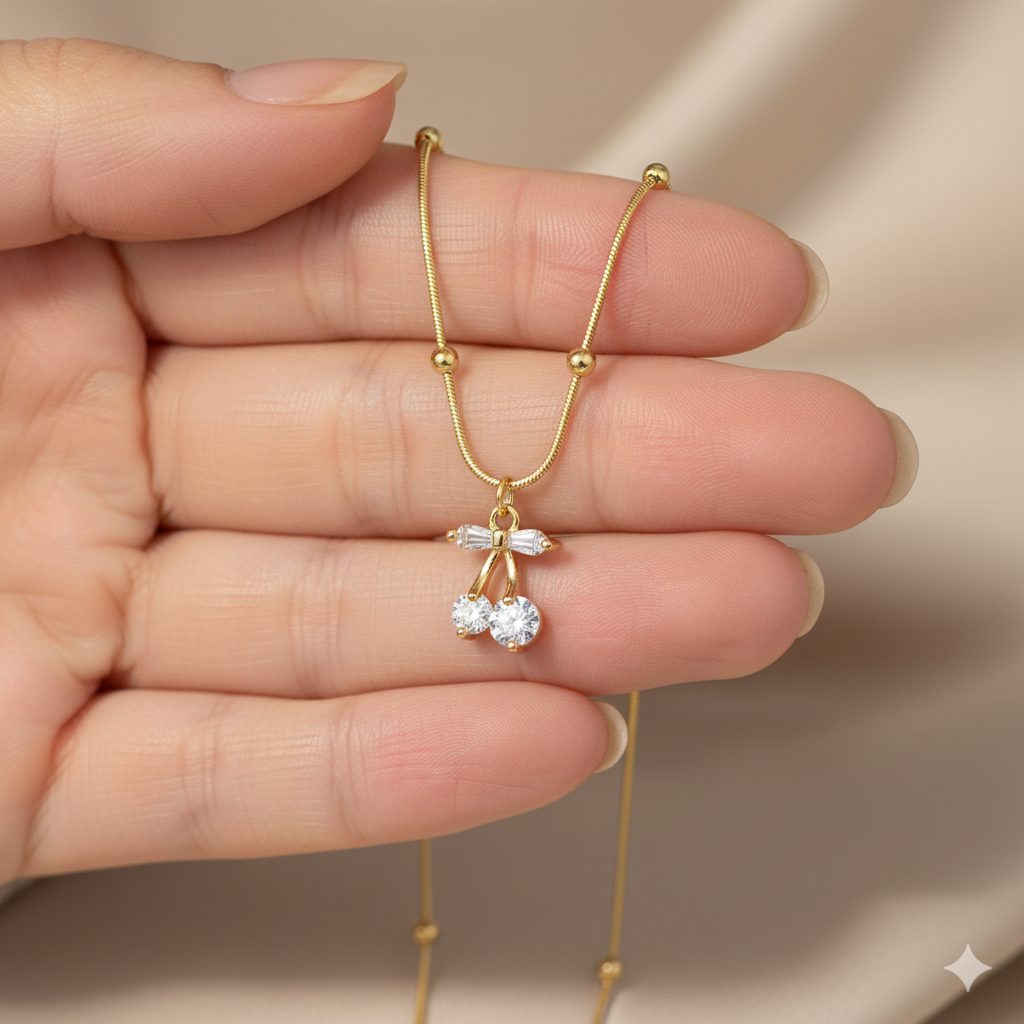 Lustrous Bloom Gold & Pearl Necklace